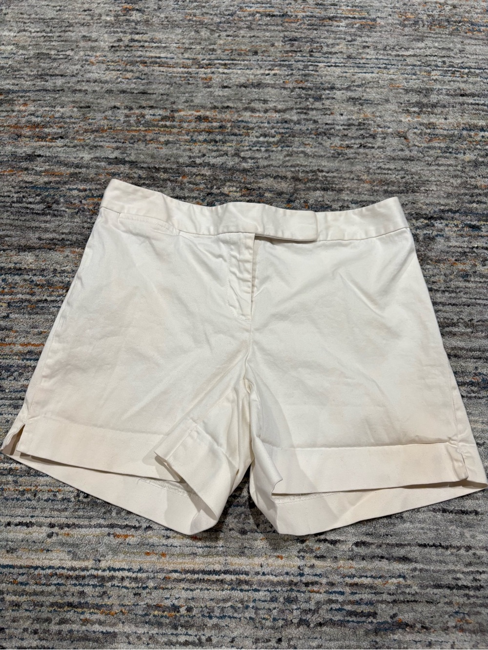 Classic Women's Cream Cotton-Blend Shorts
